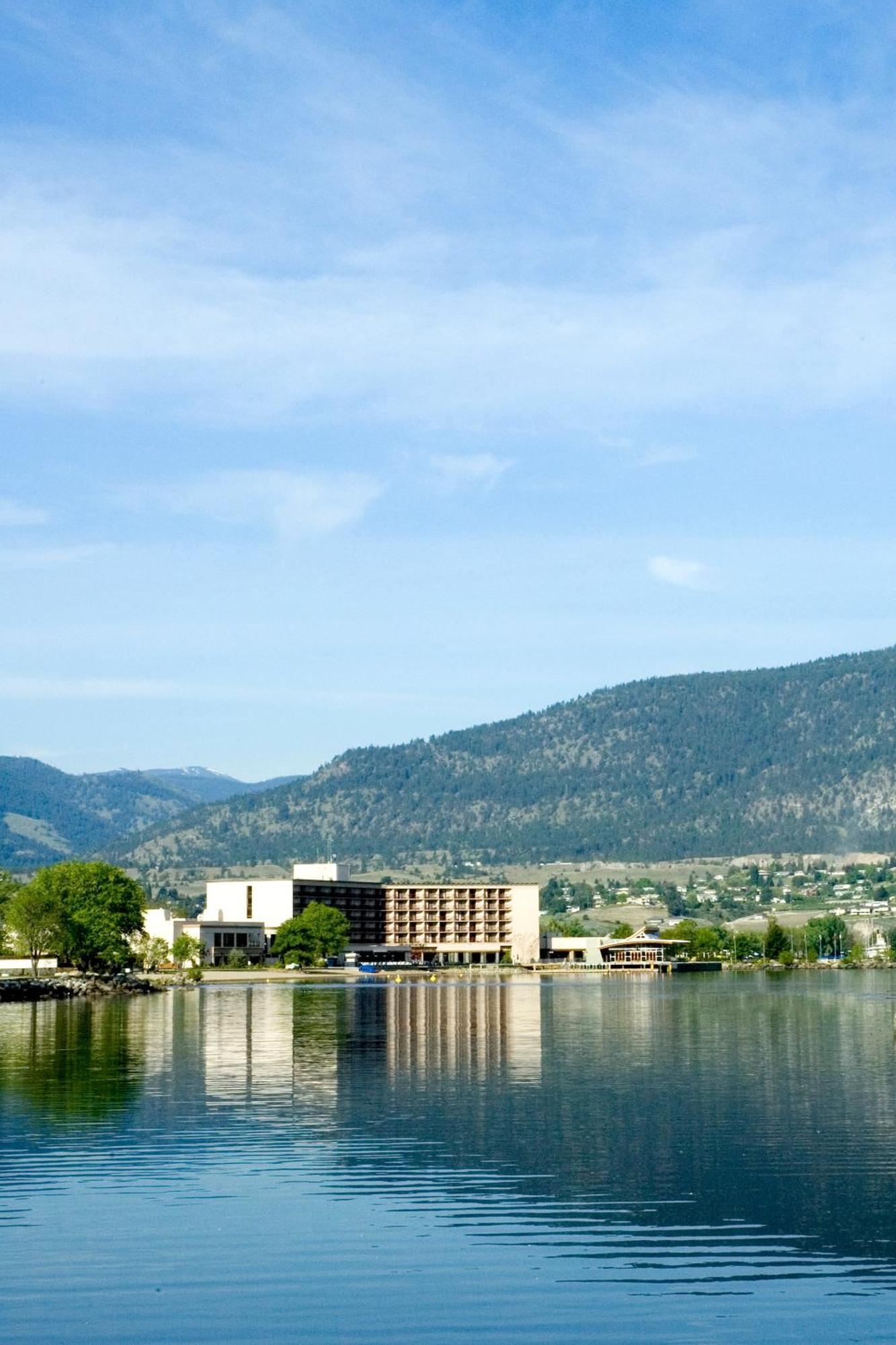 Penticton Lakeside Resort Buitenkant foto